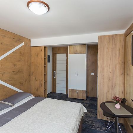 Tilia Hotel Cetinje Ngoại thất bức ảnh