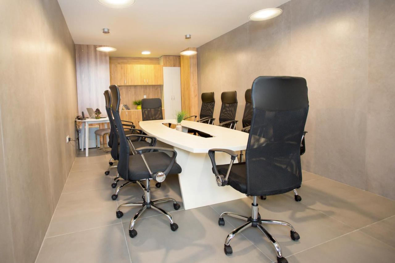 Tilia Hotel Cetinje Ngoại thất bức ảnh