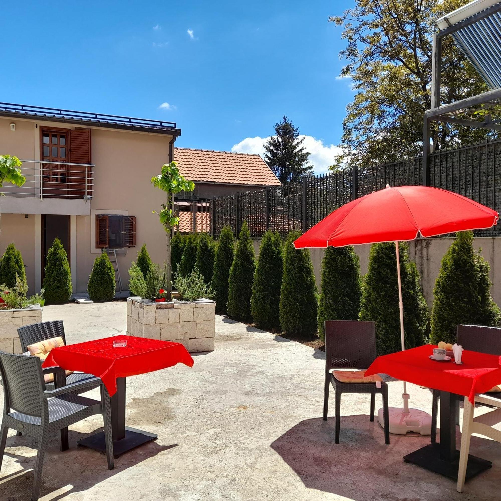 Tilia Hotel Cetinje Ngoại thất bức ảnh