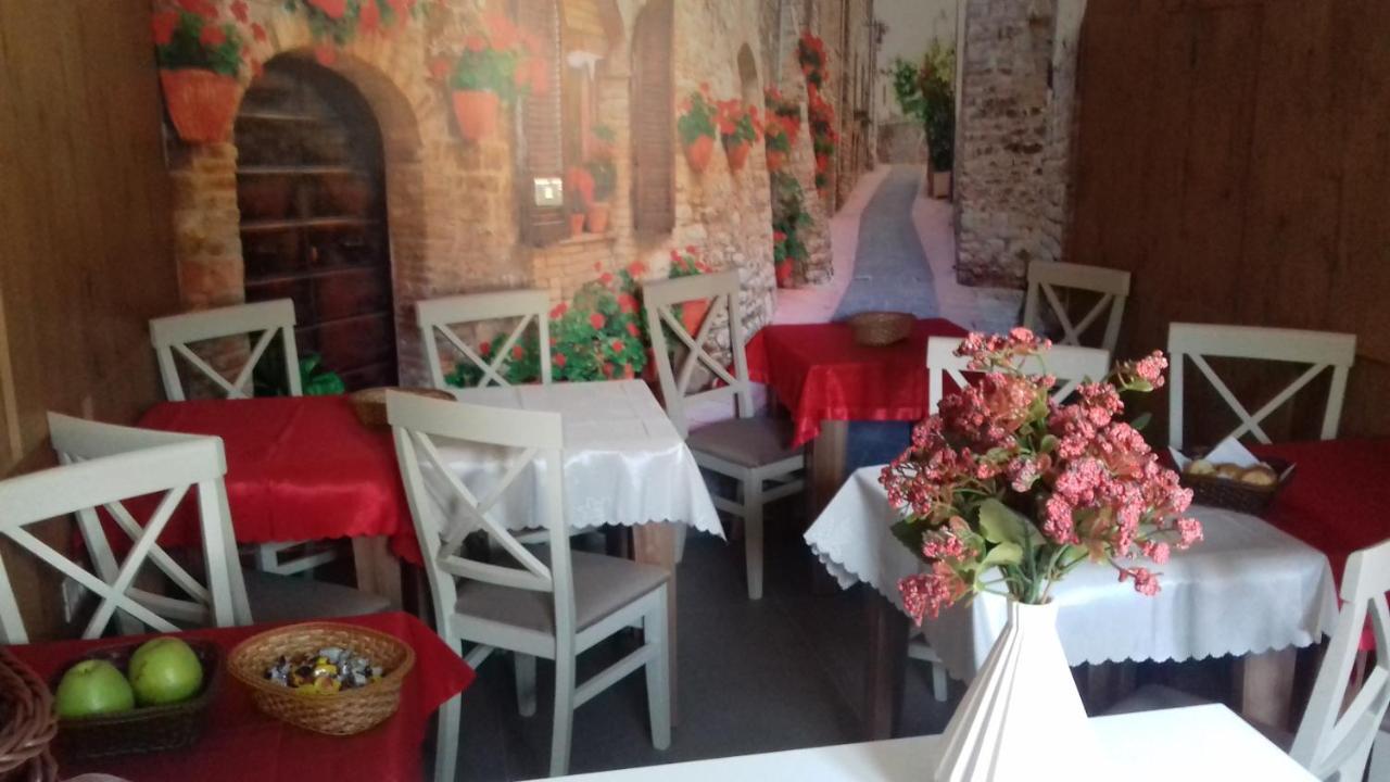Tilia Hotel Cetinje Ngoại thất bức ảnh