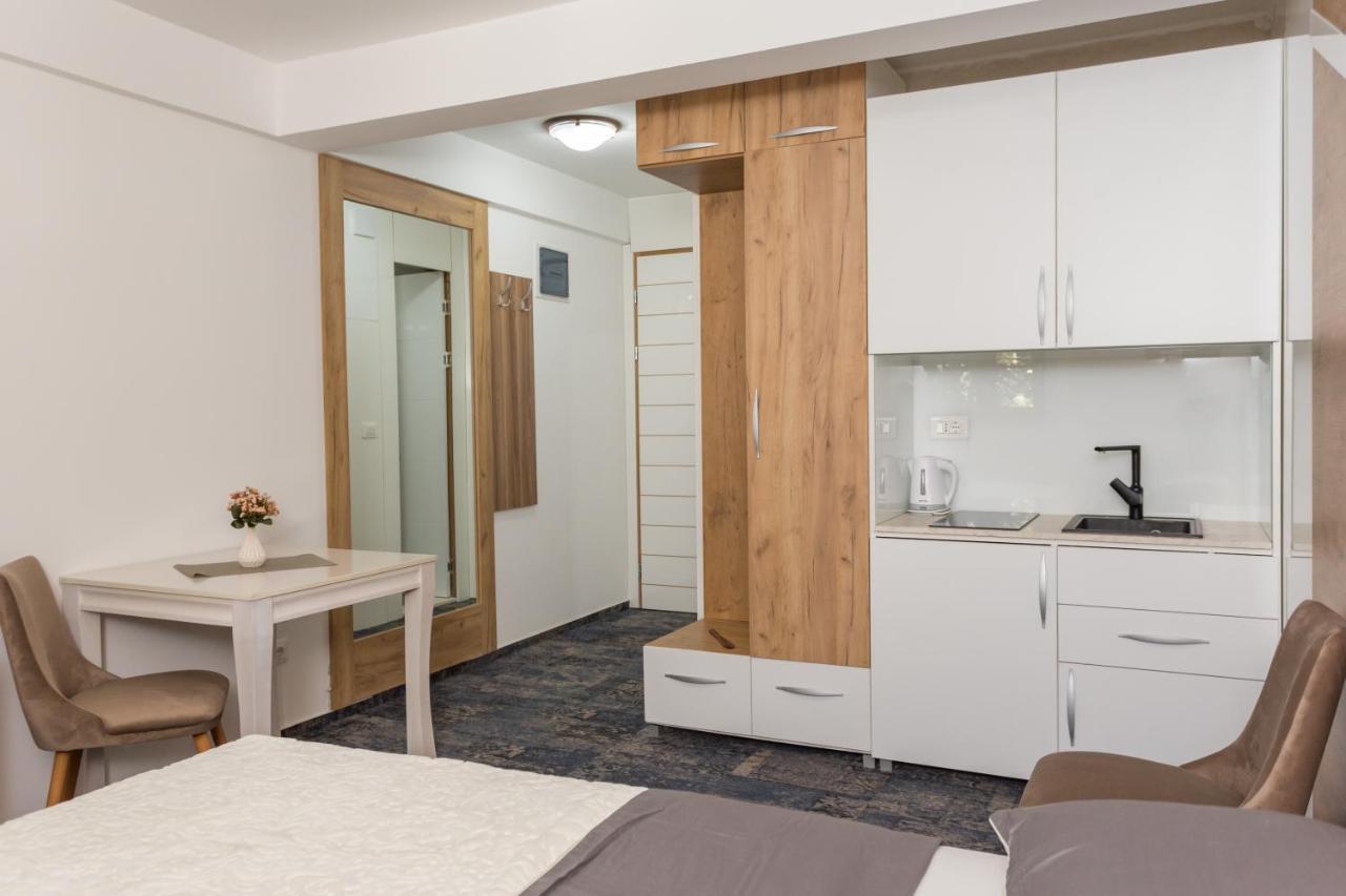 Tilia Hotel Cetinje Ngoại thất bức ảnh