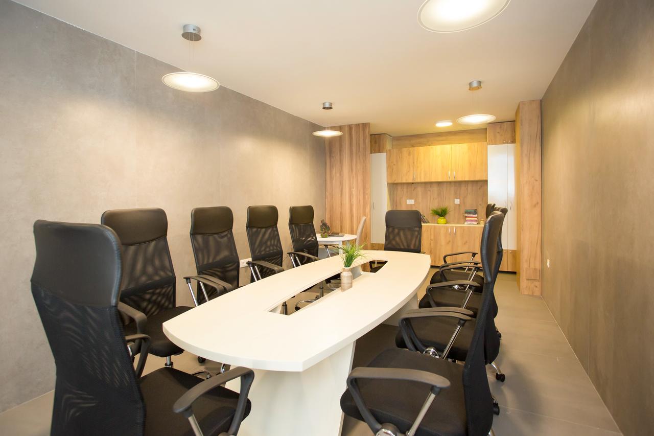 Tilia Hotel Cetinje Ngoại thất bức ảnh